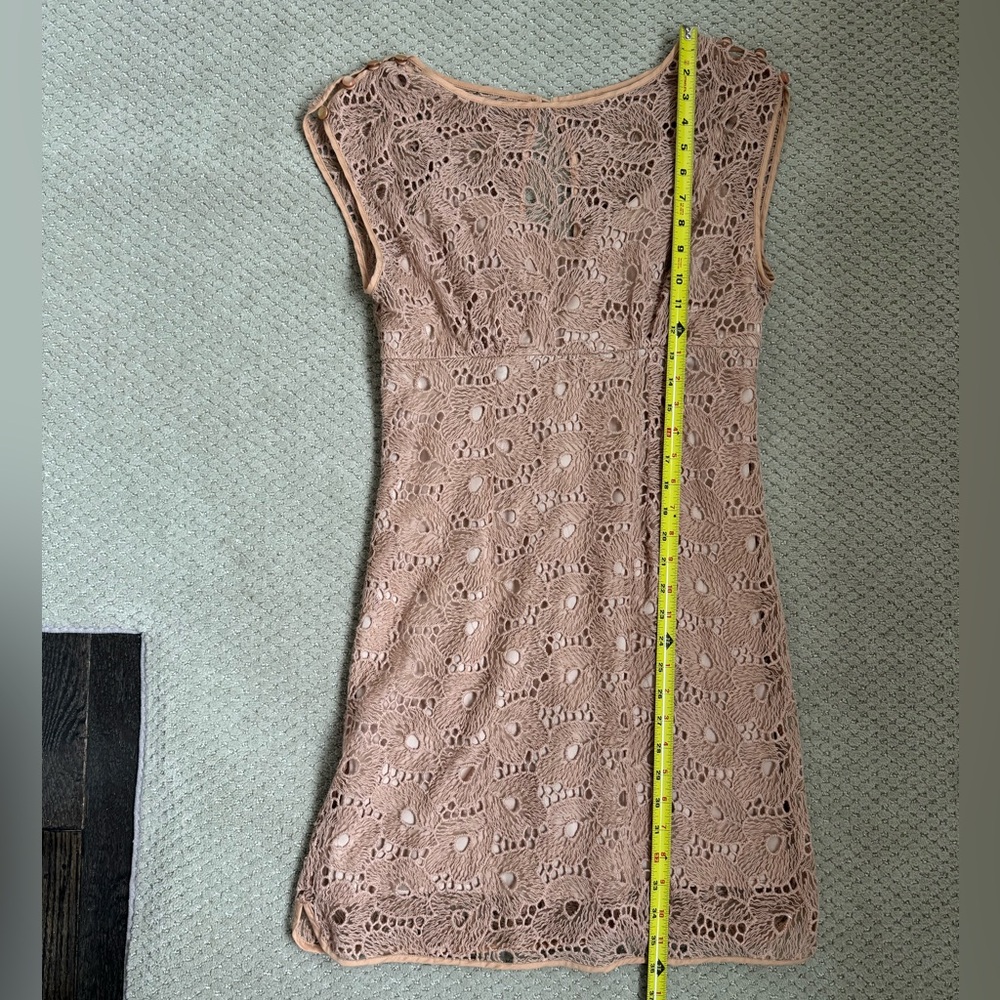 Tracey Reese Elegant Nude Lace Dress - Picture 8 of 11
